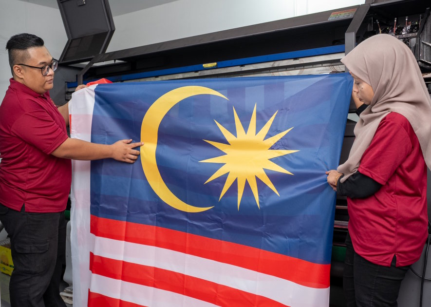 Material Tips for Malaysia Merdeka Flag Decorations Material Tips for Malaysia Merdeka Flag Decorations